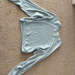 A never worn, cute Altard State sweater!